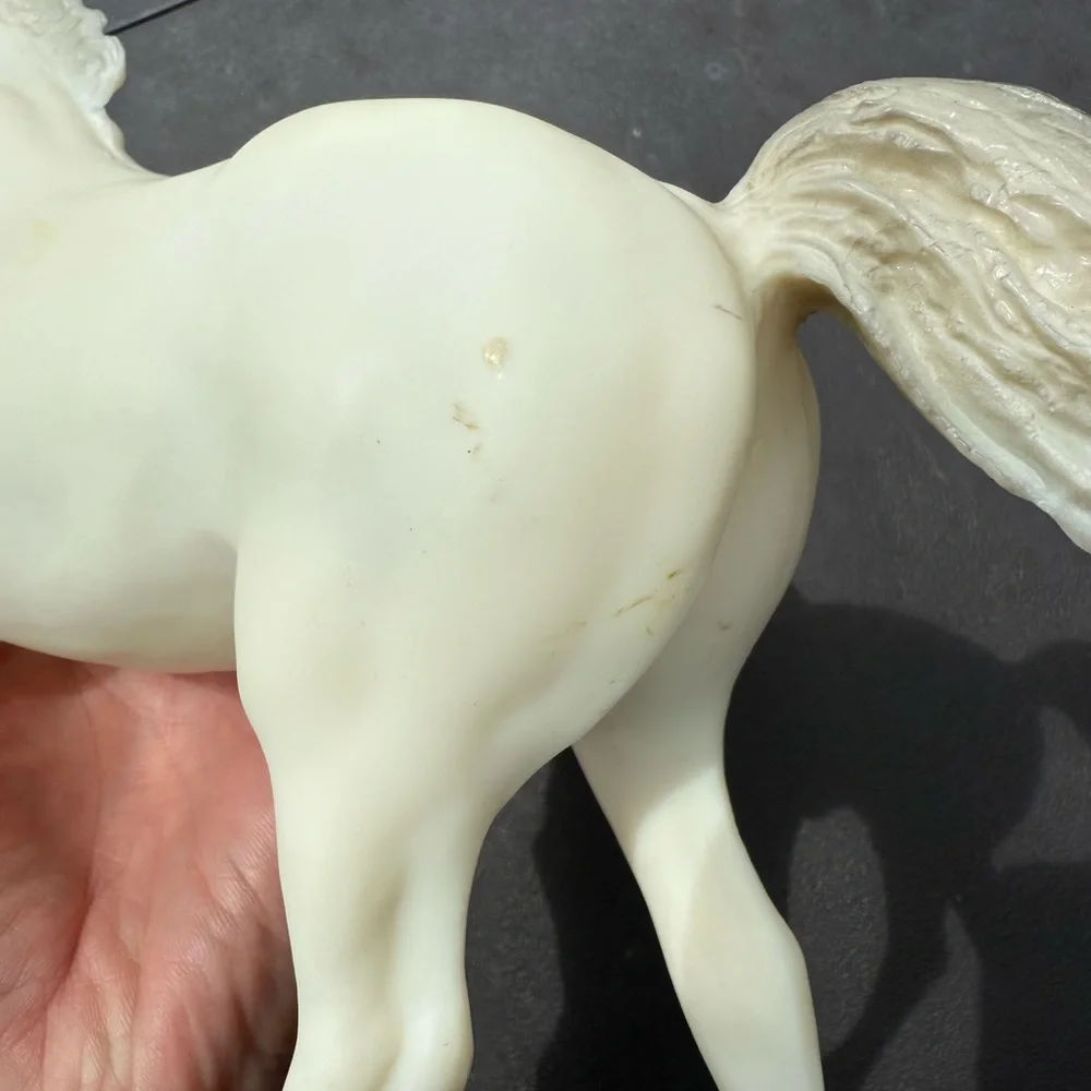 Vintage Breyer #210 Unicorn Running Stallion, a Classic Model from the 1980’s